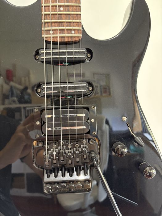 Fender Squier Showmaster