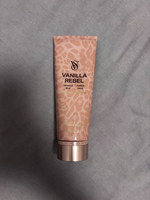 Лосьйон для тіла Victoria's Secret Vanilla Rebel