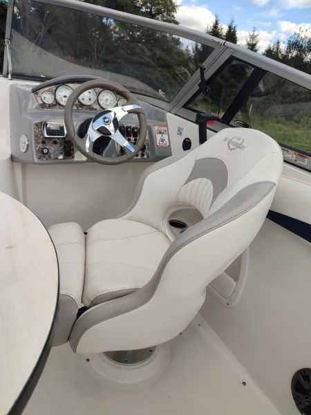 Łódź motorowa Stingray 208 CR - 2013r | Nowa cena |