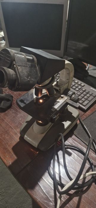 Продам  мікроскопи