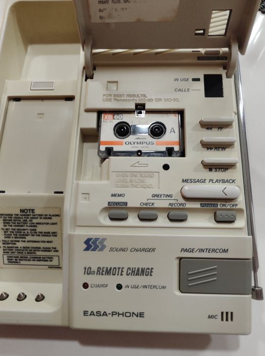 Telefone Panasonic EASA-PHONE  KX-T4301B