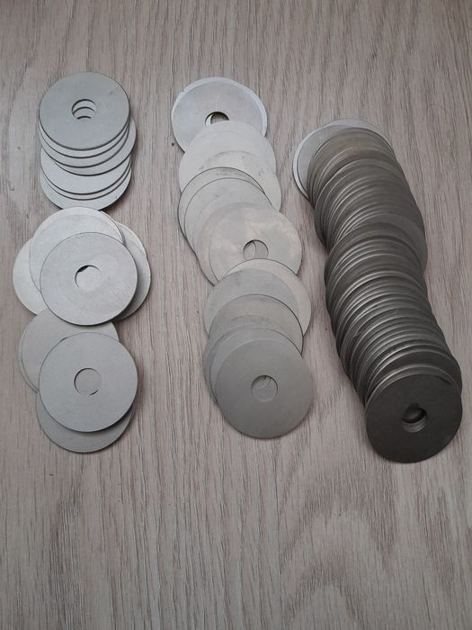 Молибден  шайби новые 1,9 кг