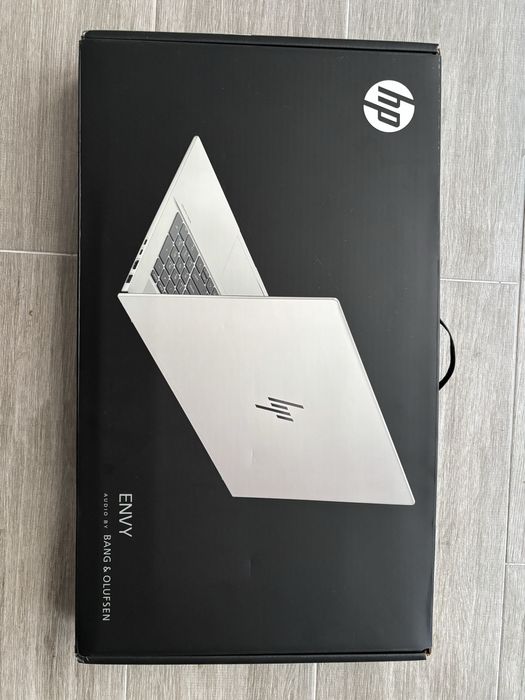 HP Envy Laptop 17 i7 32GB Ram 1TB