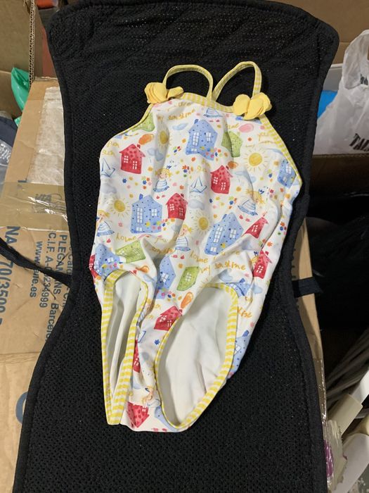 Esteira/ roupa/guarda sol, etc