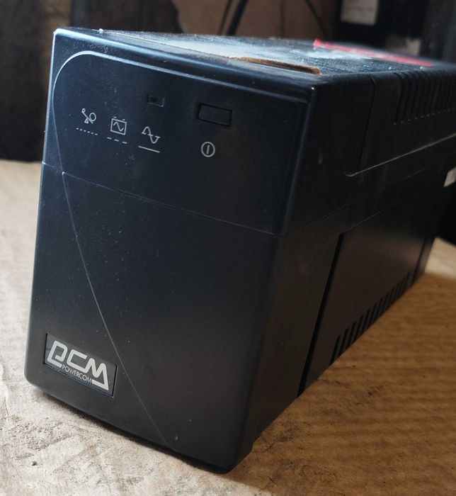 ДБЖ (ИБП) Powercom BNT-600A