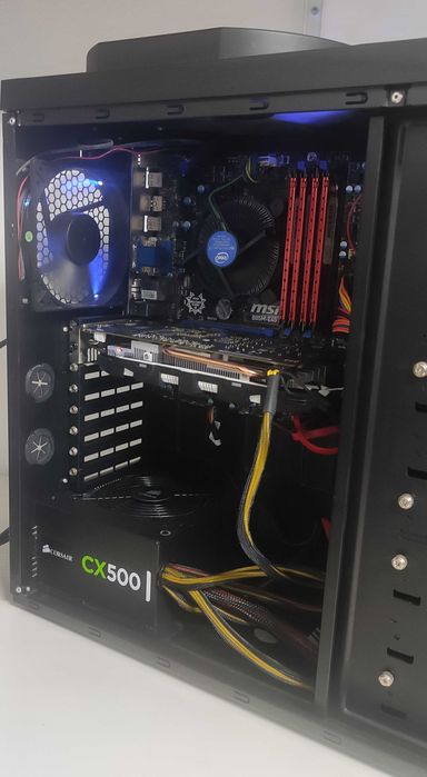 Computer with Monitor64409434922499123