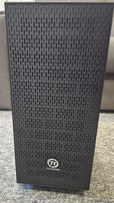 Корпус Thermaltake Core G21