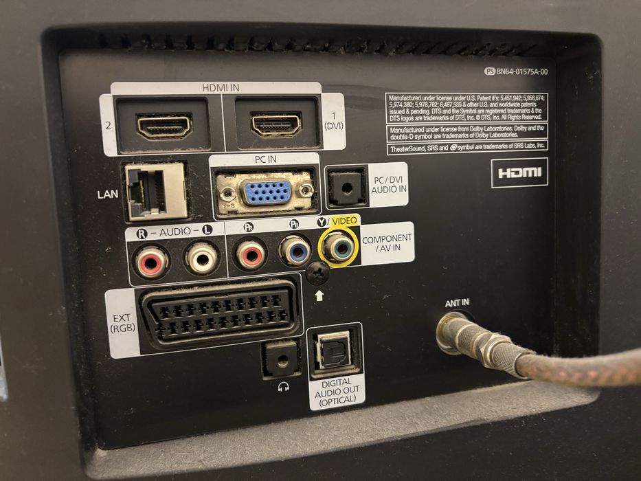 телевизор Samsung le32d550