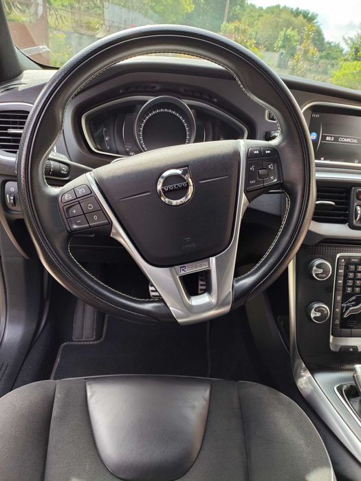 Volvo V40 1.5 T3 R-Design Geartronic