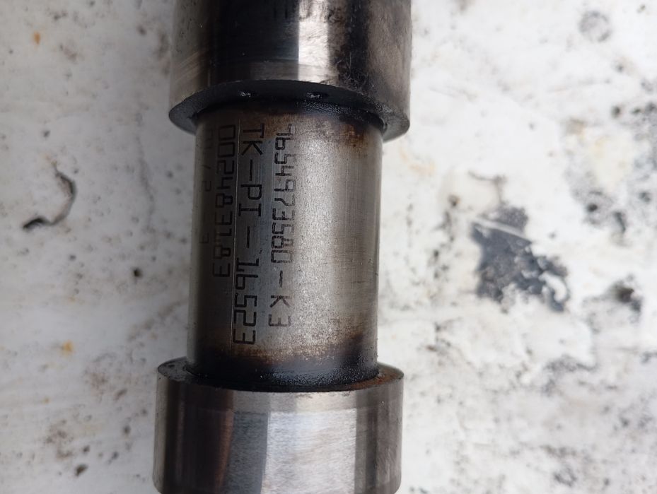 Wałek rozrządu wydechowy silnik RHK RHR 2 L HDi 120/140 km