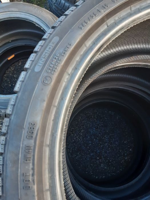 Opony 245/35 r19 Continental contiwintercontact TS 830 p