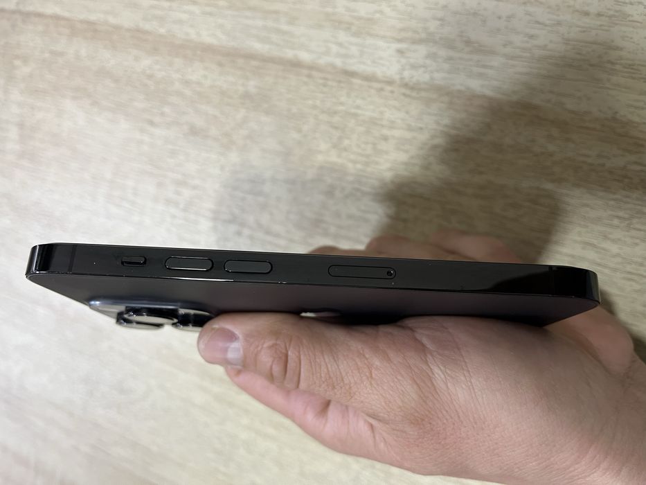 iPhone 14 Pro 128GB Space Black | 1 власник | Гарний стан | Акумулятор: 84% • Рідна коробка