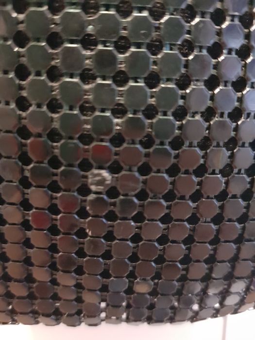 Mała błyszcząca torebka