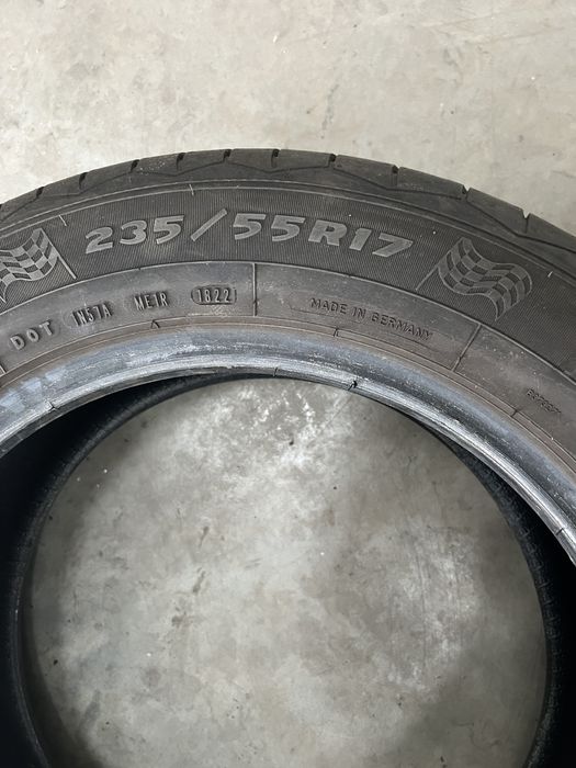 Komplet opon letnich  235/55/17 jak nowe