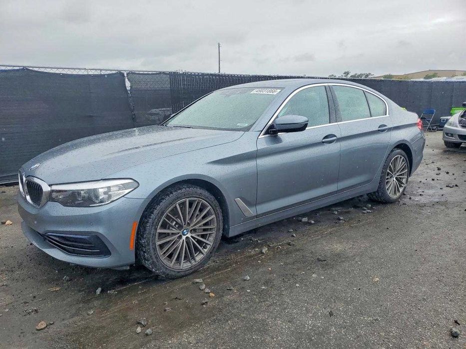 2020 BMW 530 xi g30