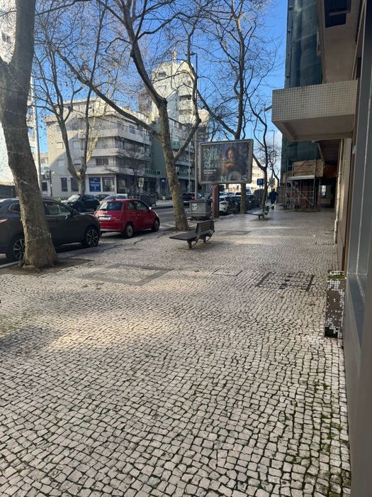 Alugo mezanino dentro de estúdio de Pilates