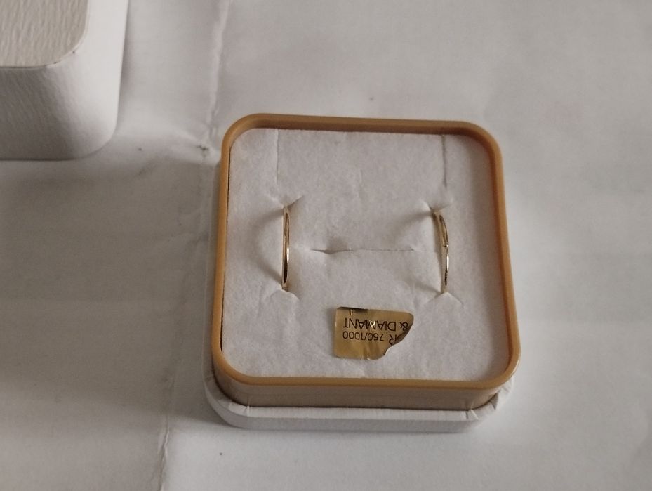 Brincos em ouro 18k