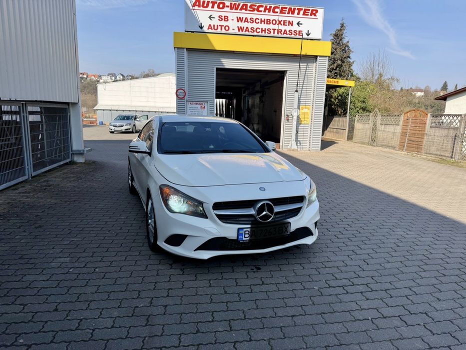 Продам Mercedes-Benz CLA-Class