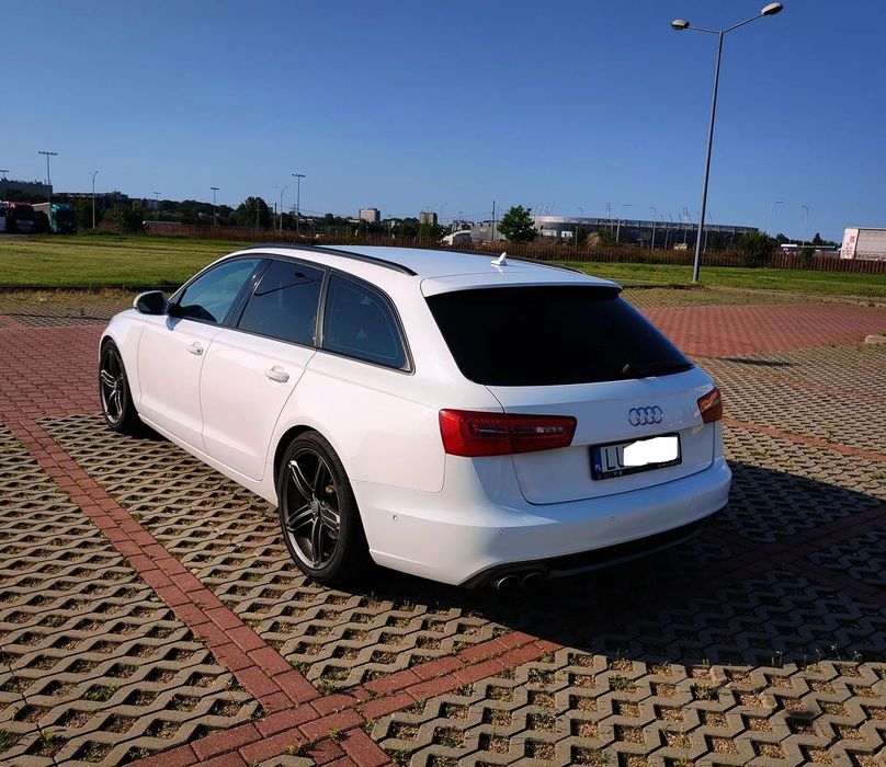 Audi A6 Avant