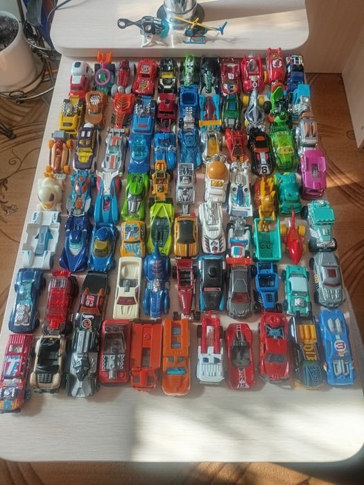 Машинки Хот Вилс