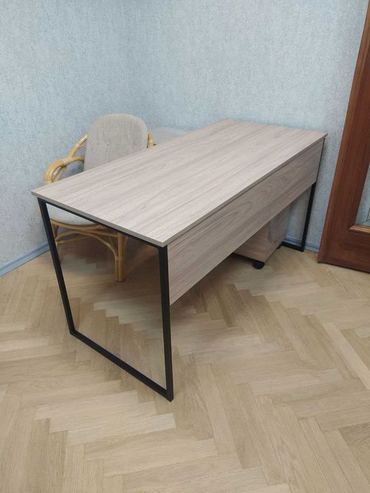 Стіл офісний, стіл робочий. Стол письменный, стол офисный. Стіл Лофт.