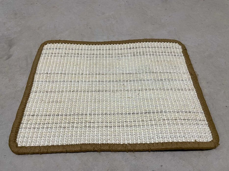 Cat Scratching Mat443226137098997762