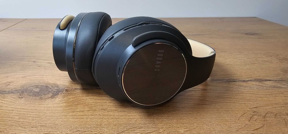 DOQAUS CARE 1 Bezprzewodowe Słuchawki Bluetooth Nauszne ANC Beżowe