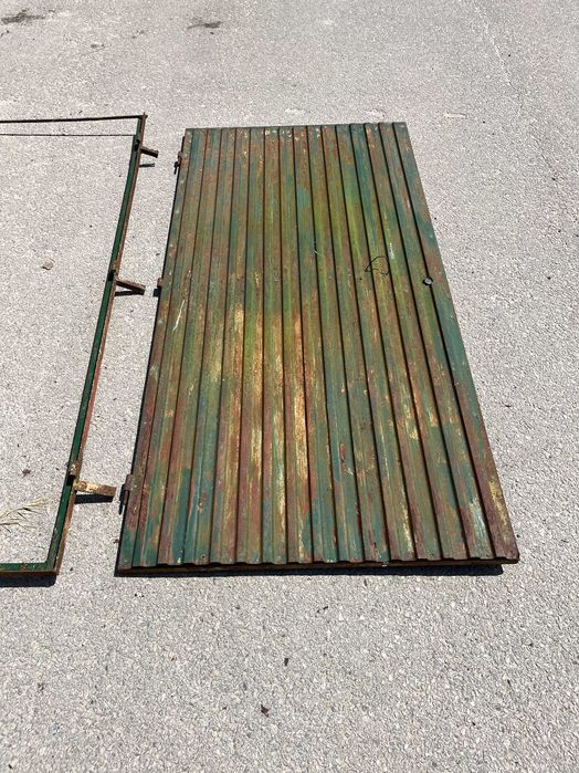 Portão/ Porta em Chapa (L90cm x A180cm)