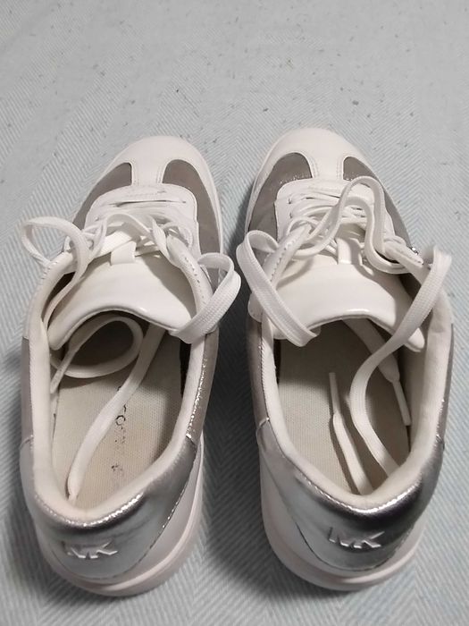 Damskie sneakersy Michael Kors