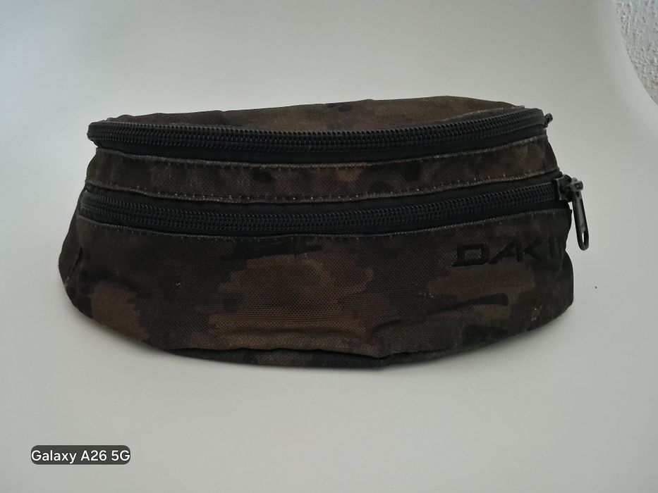 Sprzedam nerke Dakine.