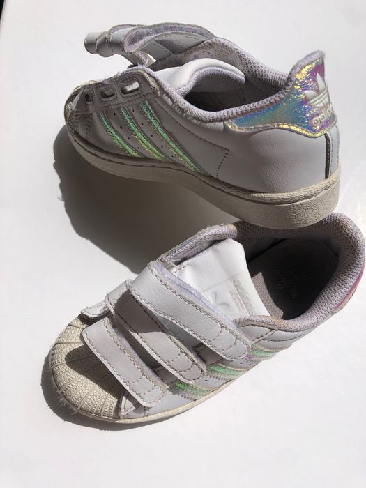 ADIDAS ORIGINALS
SUPERSTAR CF C - Branco / Prateado 28 1/2