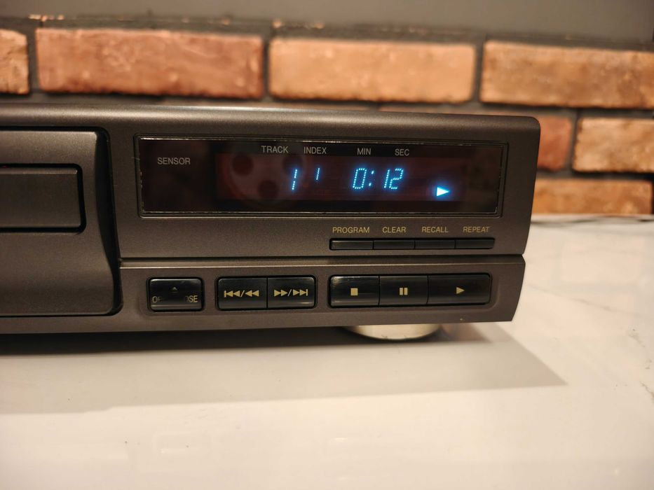 TECHNICS SL-PG490 ! Porządny odtwarzacz Cd do naprawy