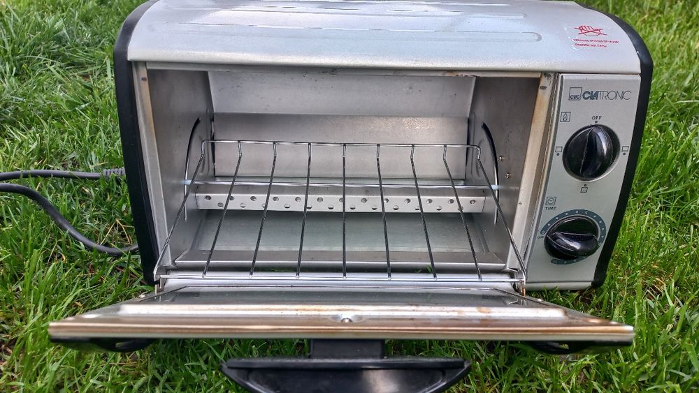 Продам мігі-піч Clatronik.