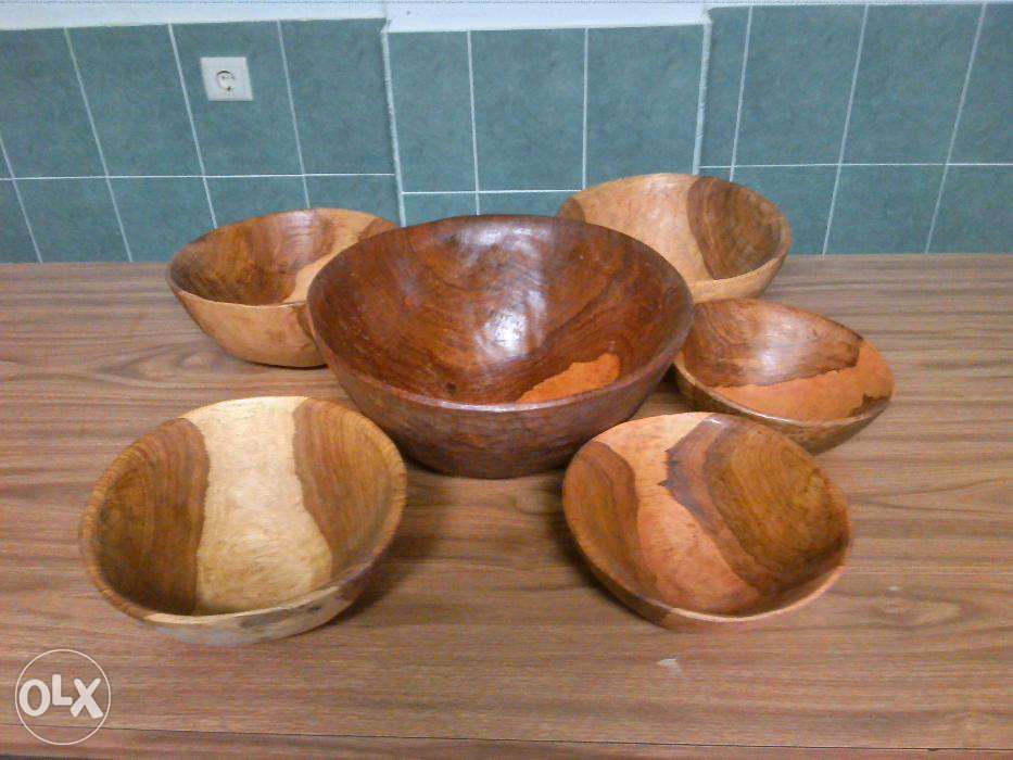 tigelas em madeira