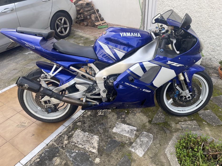 Yamaha YZF R1000