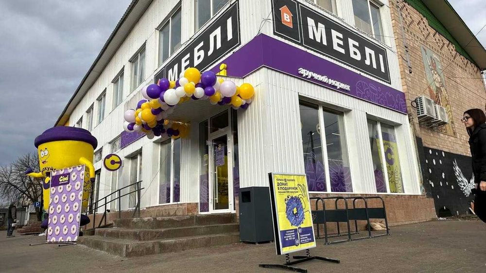 Оренда торгового приміщення смт.Маневичі 60 кв.м-500 грн/кв.м