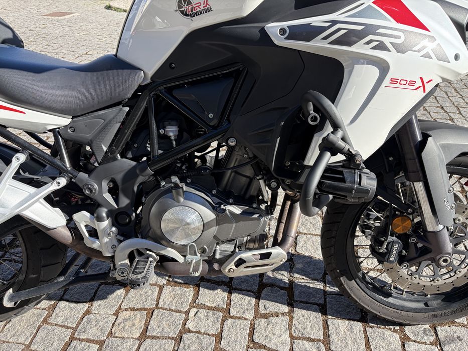 Benelli Trk 502x
