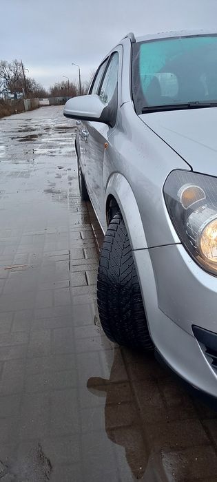 Продам опель астра Н