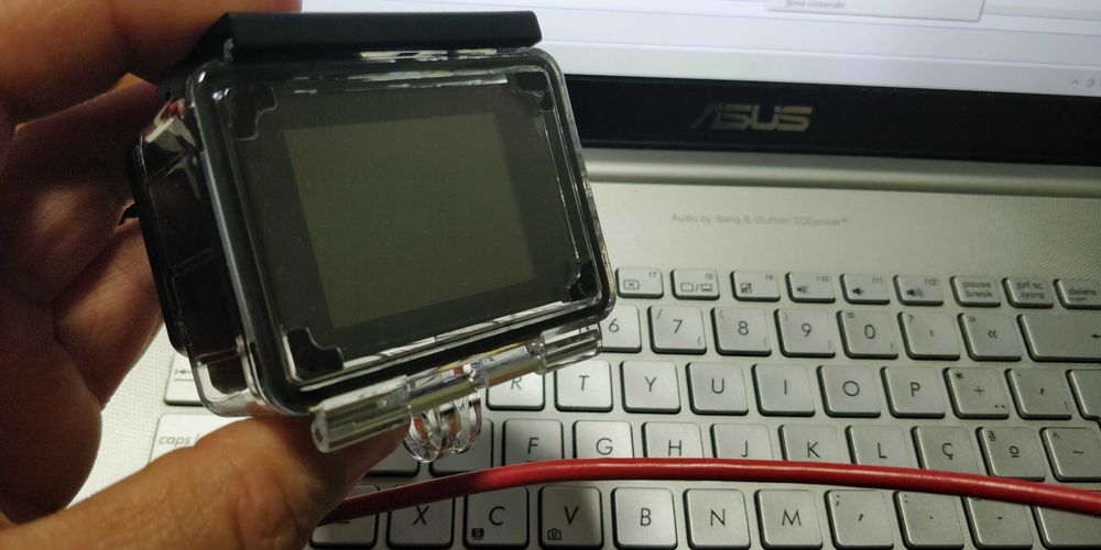 Câmara desportiva 4K nova, com Wifi e acessórios para mota