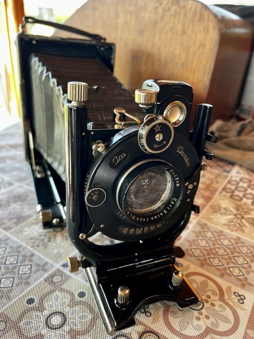 Antiga maquina fotografica Ica Ideal 225