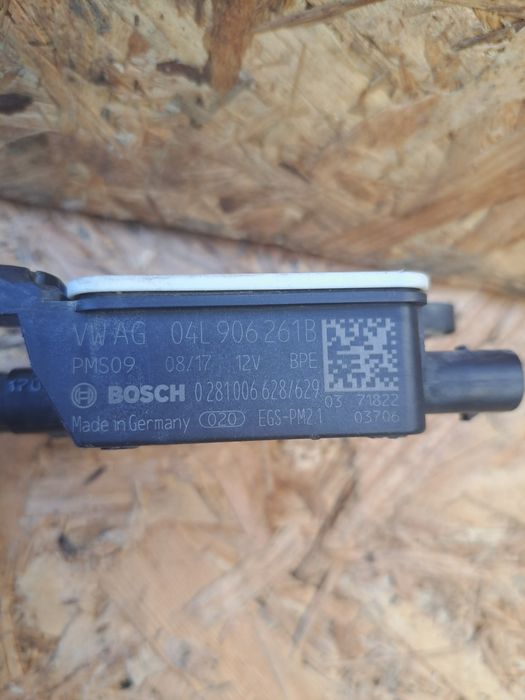 Лямбда-зонд на фольксваген 2.0 дизель 04L907805BD