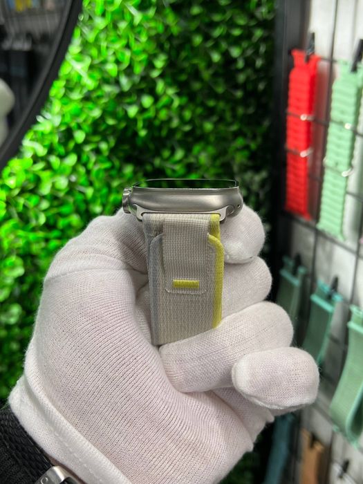 Apple Watch Ultra 49mm Natural Titanium Case WATCHMANIA Магазин Гарантія Вибір