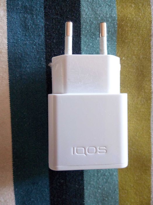 зарядка USB 5V 2A