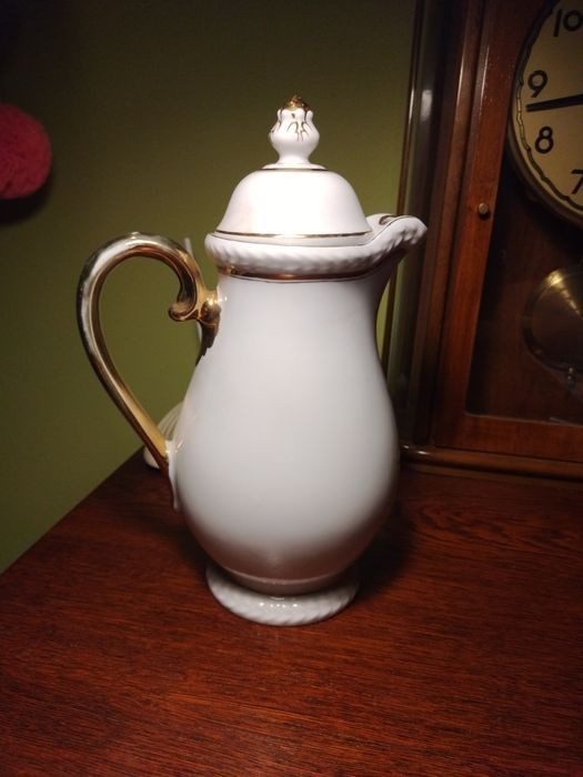 Dzbanek CT  biało złoty