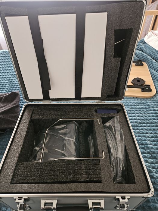 Motor de implantes dentários