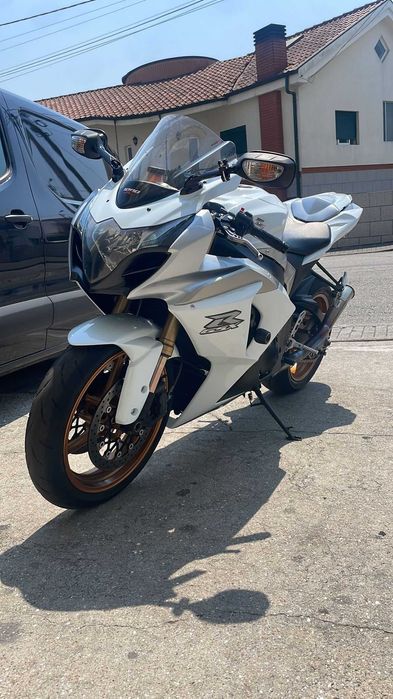 Suzuki gsxr 1000 k9 c/ possibilidade de financiamento