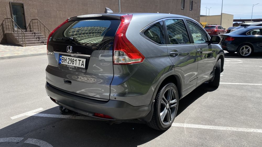 Honda cr-v тринадцатого года