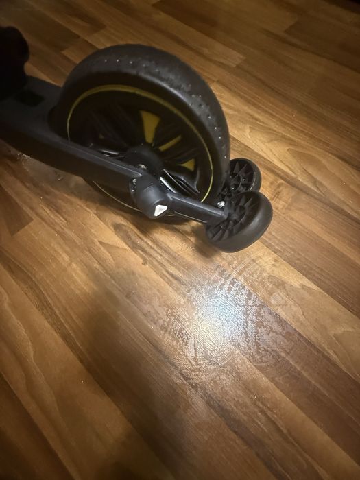 Беговел , велосипед 2в 1