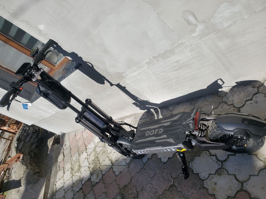 Электросамокат OOTD T90 Carbon