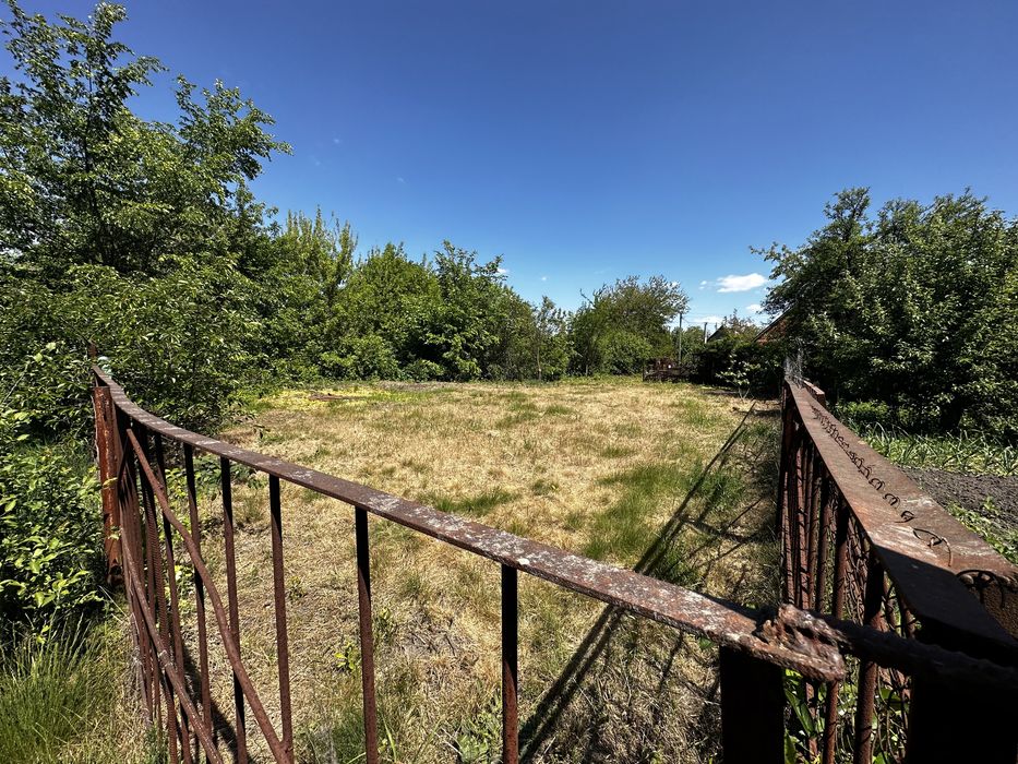 Земельна ділянка на Вороніна